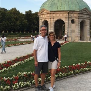 Meet your Posher, Pam